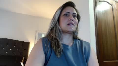 Snapshot of stormy_carter chatting on 10-27-25, 03:32 stormy carter online show from 10-27-25, 03:32