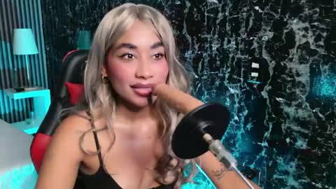 Stormy  online show from 05-10-26, 12:05