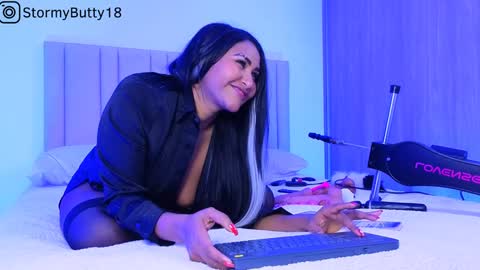   online show from 01-07-25, 03:14