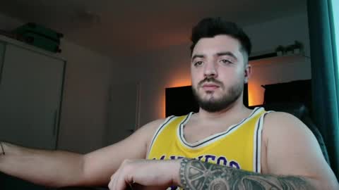 Snapshot of stoulmeu chatting on 03-27-26, 03:12 Jack online show from 03-27-26, 03:12