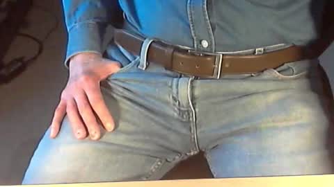 Dave online show from 11-29-25, 03:59