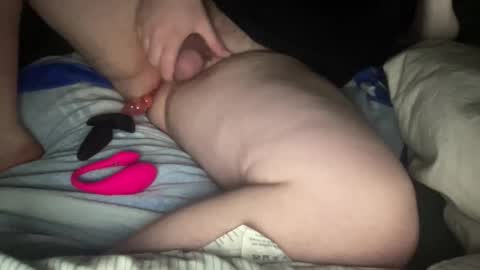 Snapshot of str8buttplayy chatting on 11-08-25, 06:35 john online show from 11-08-25, 06:35