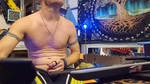 Str8 online show from 12-23-24, 06:16