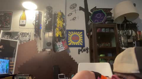 Str8 online show from 01-28-25, 03:57