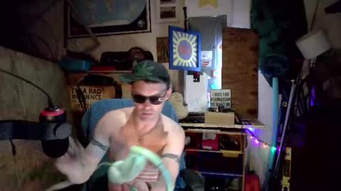 Str8 online show from 06-19-26, 05:12