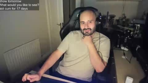 str8slut4use online show from 10-16-25, 11:39