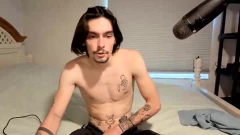 Snapshot of str8whiteboy21 chatting on 04-14-26, 05:30 str8whiteboy21 online show from 04-14-26, 05:30