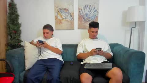 straight__friends online show from 04-29-26, 02:43
