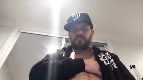 Snapshot of straightsmoked chatting on 02-13-26, 09:05 StraightSmoked online show from 02-13-26, 09:05