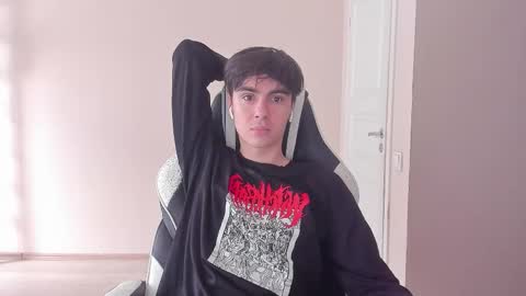 Ray online show from 09-24-25, 08:39