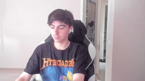 Ray online show from 09-29-25, 05:56