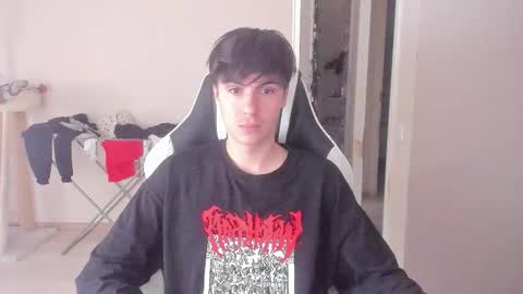 Ray online show from 10-02-25, 06:53