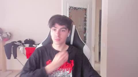 Ray online show from 10-03-25, 07:16