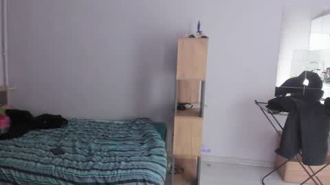 Ray online show from 03-29-26, 05:57