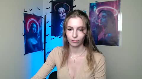 Amalia online show from 10-10-25, 05:45