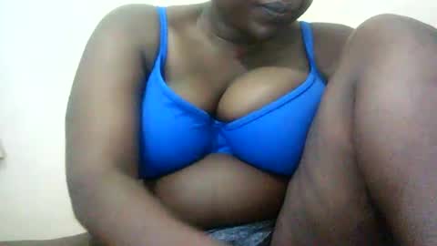 Snapshot of strangerdanger_2 chatting on 12-19-24, 07:29 strangerdanger_2 online show from 12-19-24, 07:29