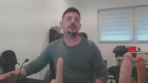 ImYours online show from 12-03-24, 01:43