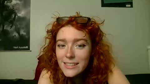 strawb3rrymilkk online show from 02-20-26, 12:07