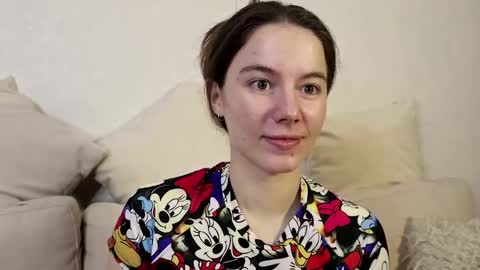 Snapshot of strawberry_soul chatting on 11-10-25, 11:09 Harriet online show from 11-10-25, 11:09