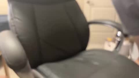 Snapshot of strawberryfields009 chatting on 12-15-25, 07:40 strawberryfields009 online show from 12-15-25, 07:40