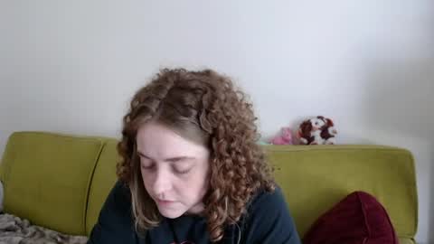 Strawberrylotsacake online show from 05-11-26, 04:48