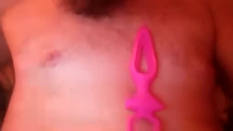 Snapshot of strictlyprofessional503 chatting on 02-06-25, 07:18 Danny online show from 02-06-25, 07:18