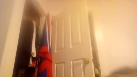 Snapshot of strictlyprofessional503 chatting on 09-27-25, 01:16 Danny online show from 09-27-25, 01:16