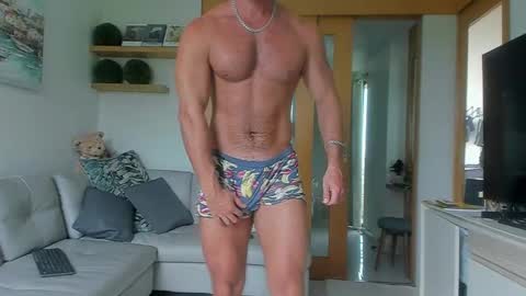 Strong Arni online show from 12-26-24, 07:35