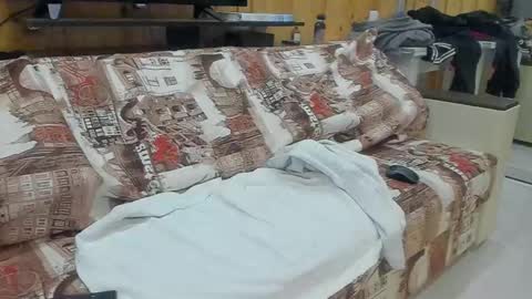 Strong Arni online show from 03-06-25, 05:54