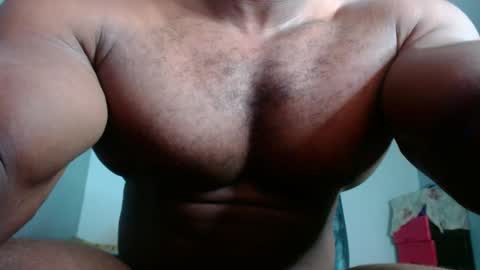 strong_george1 online show from 01-05-25, 12:09