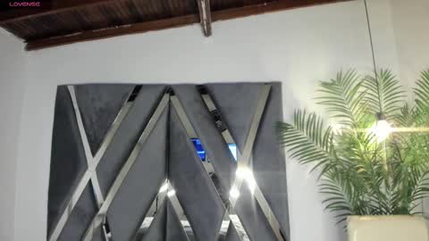 Alexa   online show from 11-14-25, 10:58