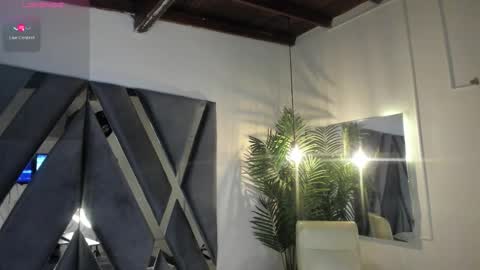 Snapshot of strong_girl_ chatting on 02-17-26, 11:07 Alexa online show from 02-17-26, 11:07