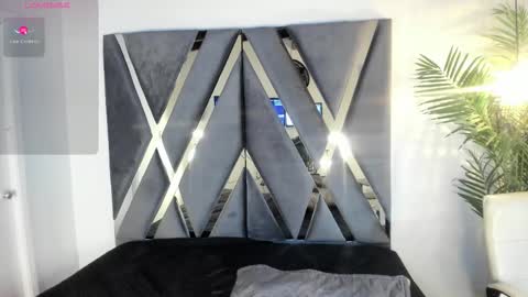 Snapshot of strong_girl_ chatting on 03-26-26, 11:05 Alexa online show from 03-26-26, 11:05