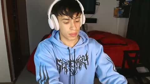 Snapshot of strong_jackxxx chatting on 04-14-26, 04:18 Daddy Jack online show from 04-14-26, 04:18