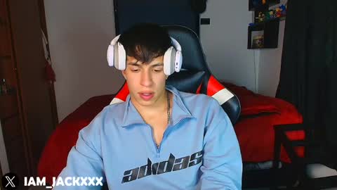 Snapshot of strong_jackxxx chatting on 04-15-26, 04:41 Daddy Jack online show from 04-15-26, 04:41