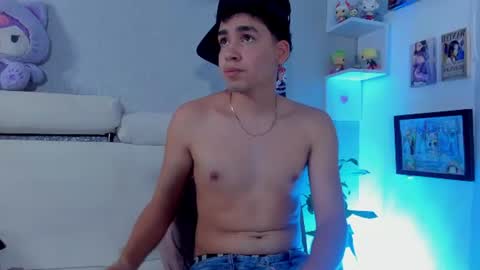 strong_rock69 online show from 06-11-26, 06:06