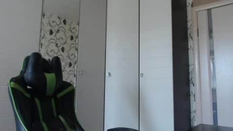 Alex online show from 05-07-26, 09:47