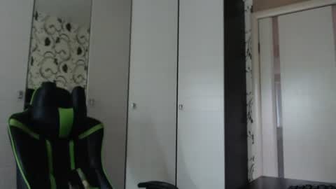 Alex online show from 06-27-26, 12:22