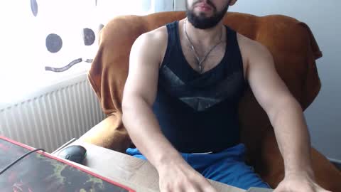 StrongCoffee online show from 11-04-25, 06:45