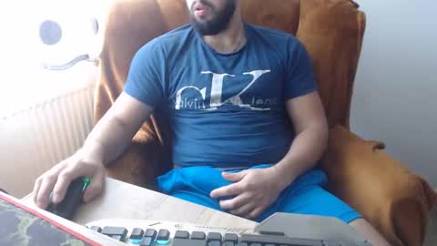 StrongCoffee online show from 11-11-25, 09:42