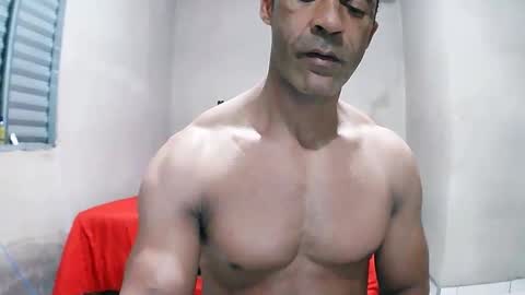 strongdaddyfantastic online show from 04-30-26, 05:03