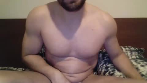 Snapshot of strongfitguy chatting on 03-18-26, 10:35 Handsome guy online show from 03-18-26, 10:35