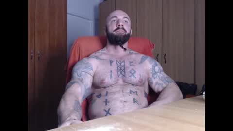 Snapshot of strongivan chatting on 12-29-24, 07:11 StrongIvan online show from 12-29-24, 07:11