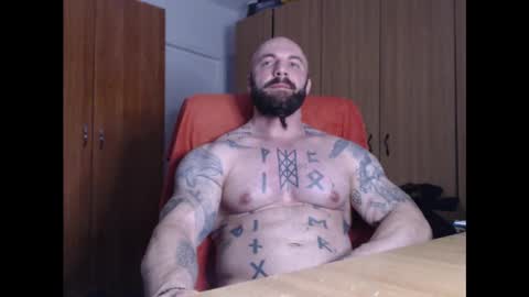 Snapshot of strongivan chatting on 01-08-25, 07:13 StrongIvan online show from 01-08-25, 07:13