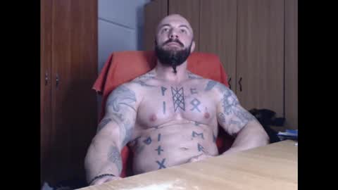 Snapshot of strongivan chatting on 01-09-25, 04:52 StrongIvan online show from 01-09-25, 04:52
