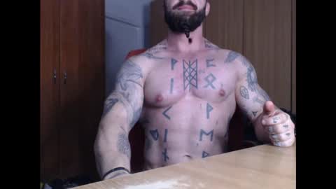Snapshot of strongivan chatting on 01-09-25, 06:57 StrongIvan online show from 01-09-25, 06:57