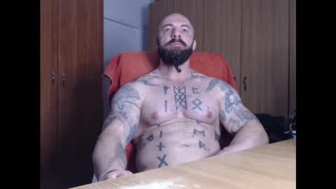 Snapshot of strongivan chatting on 01-13-25, 05:01 StrongIvan online show from 01-13-25, 05:01