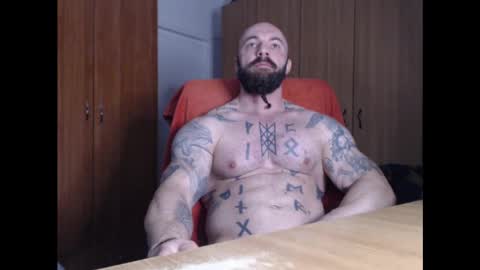 Snapshot of strongivan chatting on 01-15-25, 05:08 StrongIvan online show from 01-15-25, 05:08