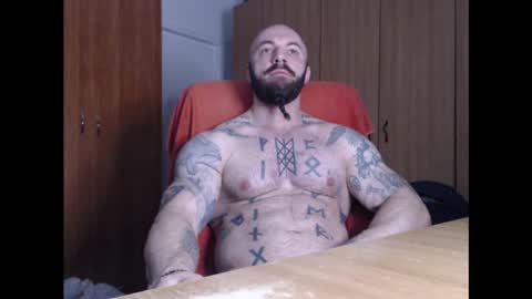 Snapshot of strongivan chatting on 01-23-25, 05:02 StrongIvan online show from 01-23-25, 05:02