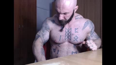 Snapshot of strongivan chatting on 01-29-25, 07:22 StrongIvan online show from 01-29-25, 07:22